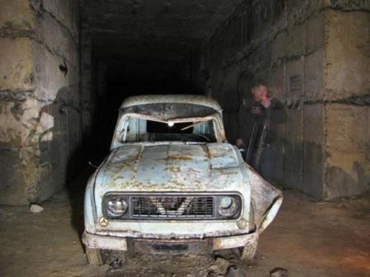 roosburg auto